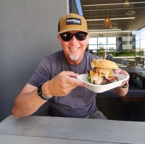 Meet your Posher, Mark